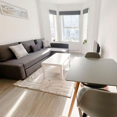 Wellington Road Apartment 1 グレート・ヤーマス エクステリア 写真