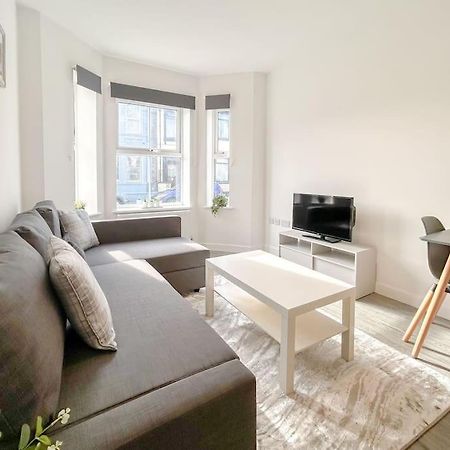 Wellington Road Apartment 1 グレート・ヤーマス エクステリア 写真